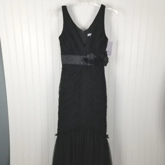 Vera Wang Black Evening Gown Size 0 Sleeveless Whimsigoth Fairy Glamorous  Fitted